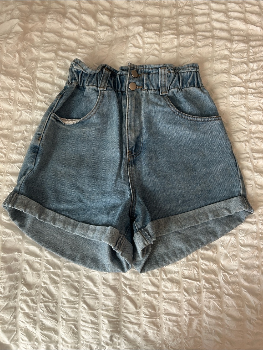High-Waisted Blue Denim Paperbag Shorts Forever 21